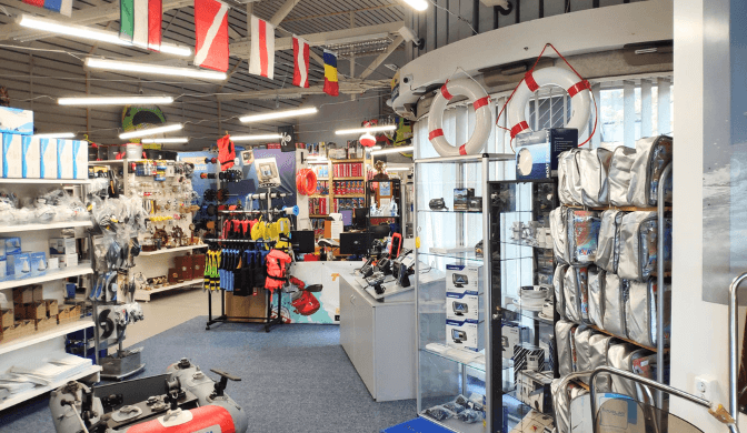 Trinexus.at - Wassersport Bootszubehör Meer und Motor und mehr! 