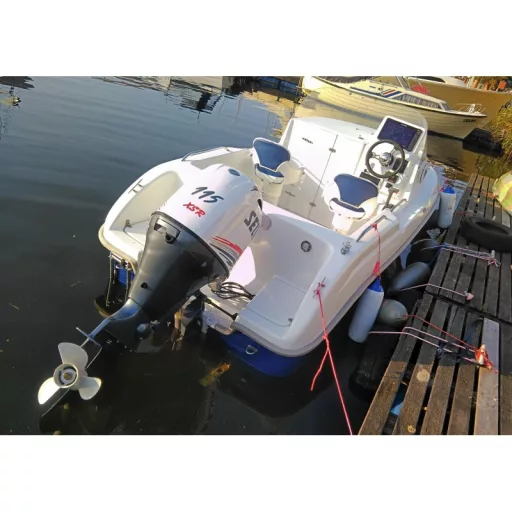 Latrex 550 Motorboot