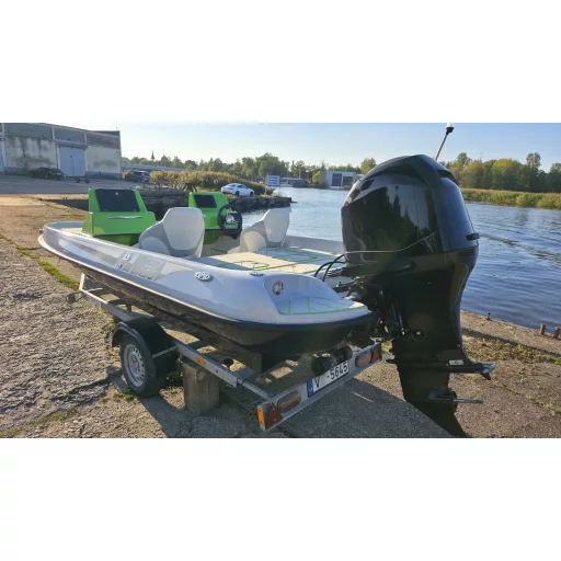Latrex Bass Boot 