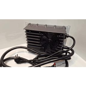   He-Li Q2 3,3 kW Lithium-Batterie ladegerät wasserdicht 48V 40A