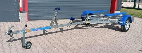 Anhänger Bootstransporter Alfa Neo ohne Bremsen max 4,5m, 315kg