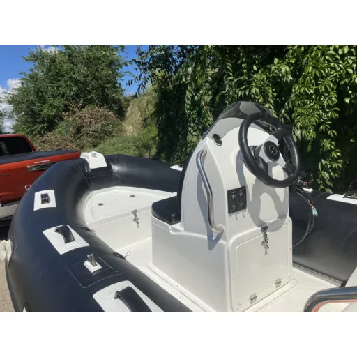 Dawn Marine RIB BOOT 390C schwarz und weiß