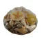 Korb voller Muscheln 