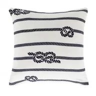 Weißes Polsterseil mit Bootsknoten 