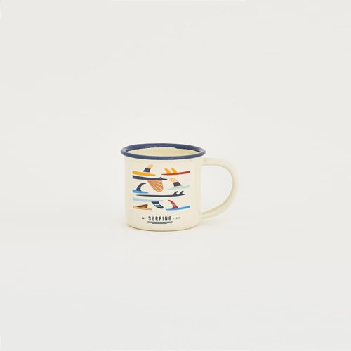 Pléh Surfbecher mit Kaffee 