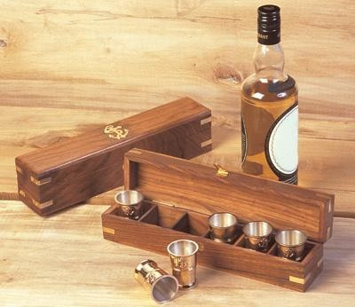 Rumbecher in Holzkiste 6 Stück 