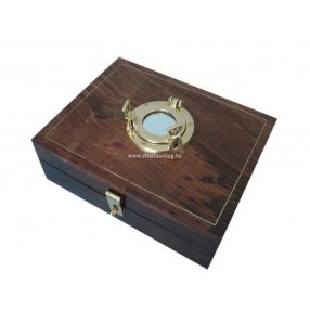 Herzkasten mit Bootsfenster 