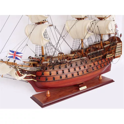 Schiffsmodell HMS Victory L80cm 